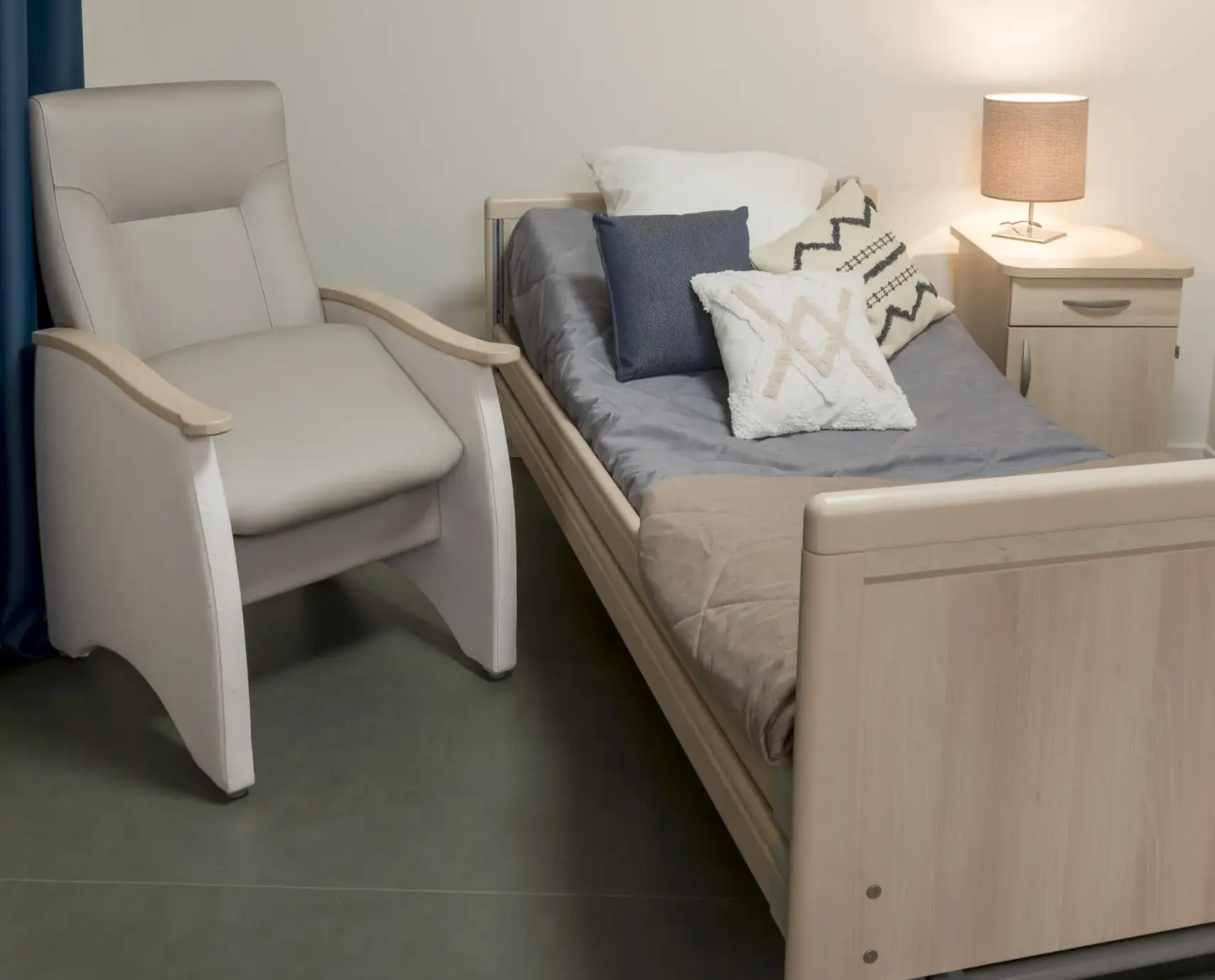 dlm_créations_chambre_fauteil_ergomodel_esay-up