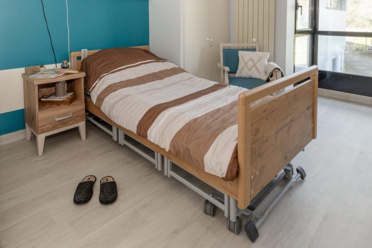 DLM-Valençais_ergomodel-genius-chene-lanceolot_chevet-django-dj-650_hamilton_stockholm-1br